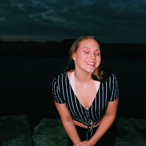 Meet your Posher, Eden